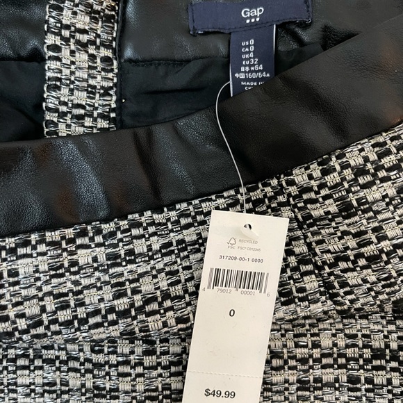 Leather & tweed skirt - Picture 4 of 5